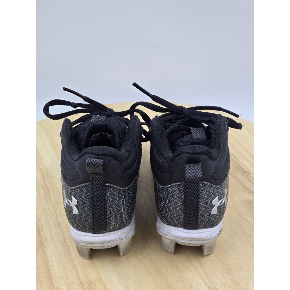 Under Armor Spotlight Fran 3.0 JR RM Football Cleats Youth Size 11k 3026344-001 - Picture 4 of 8